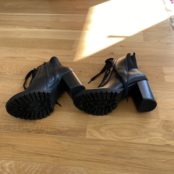 Target Jada Boots - Picture 3 of 4